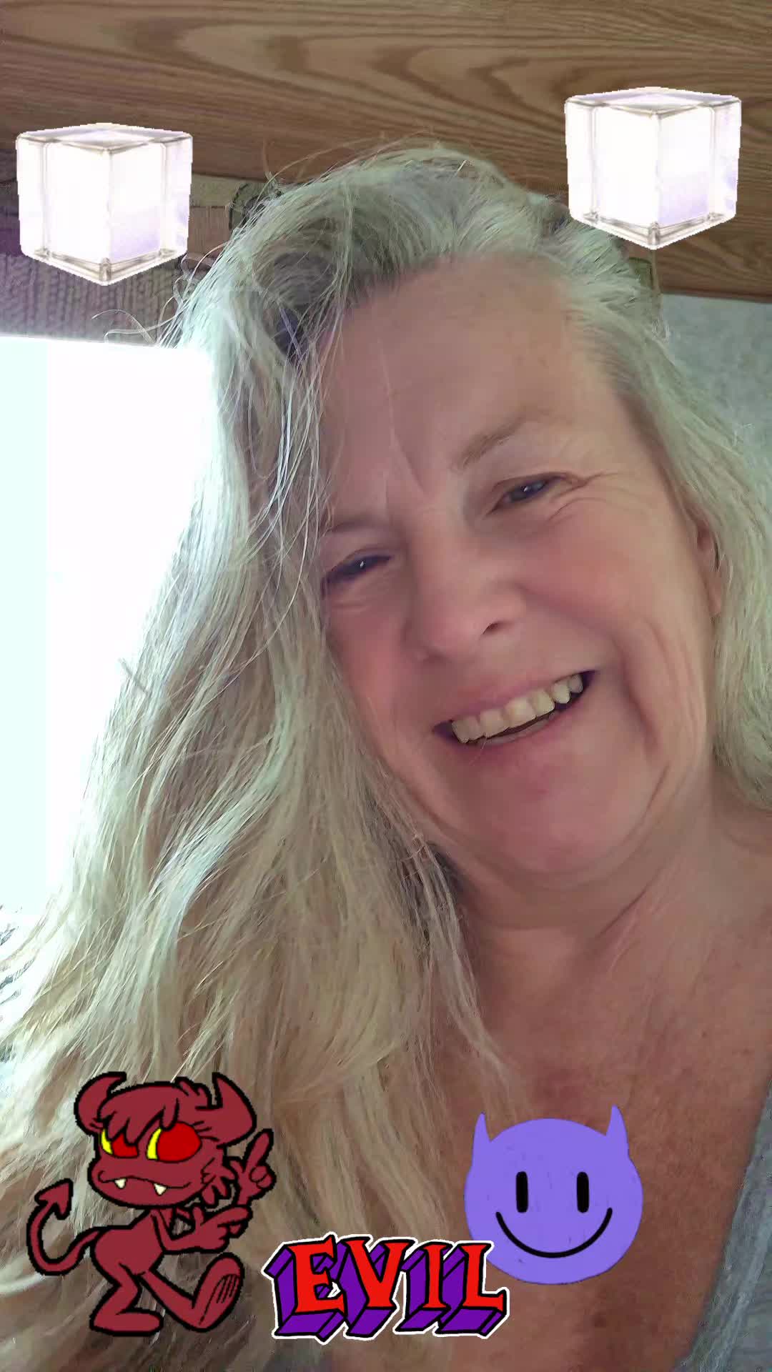 @Dollianne