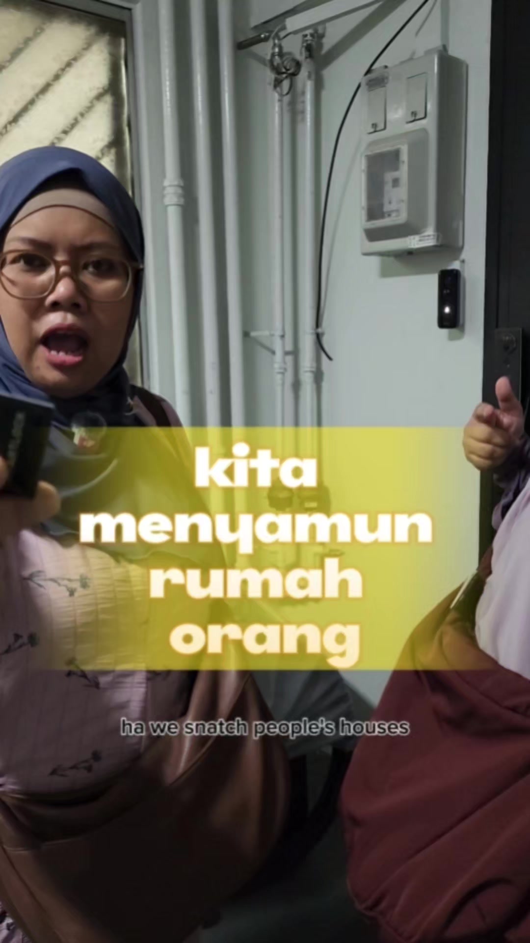@makcikalertsg