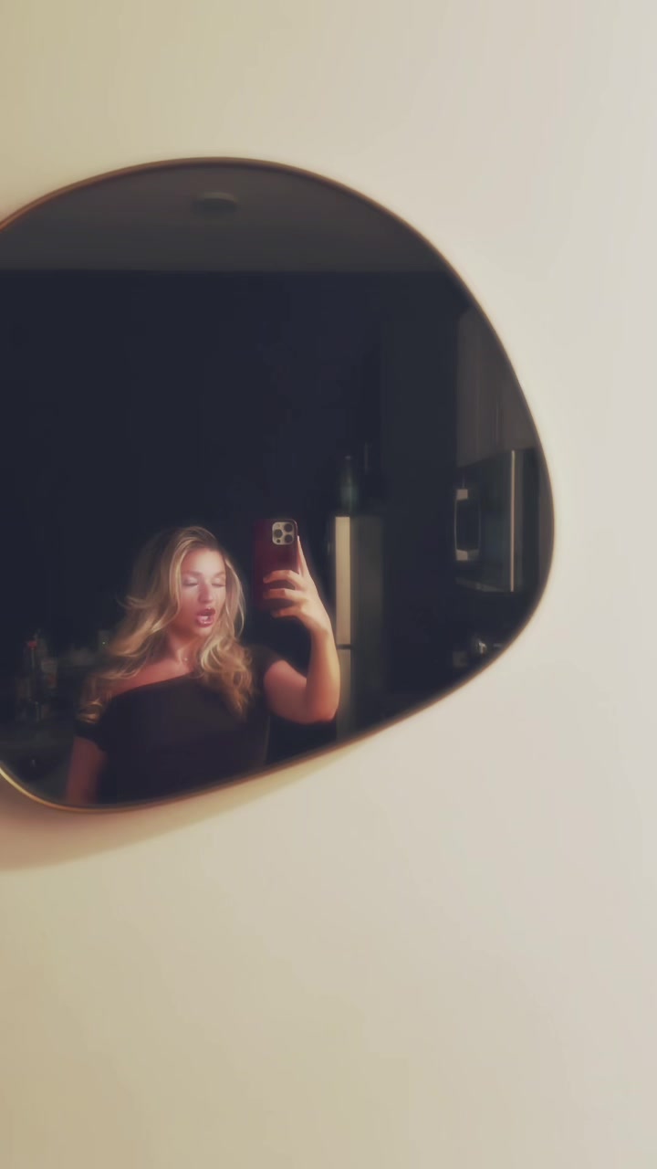 @bella⭐️