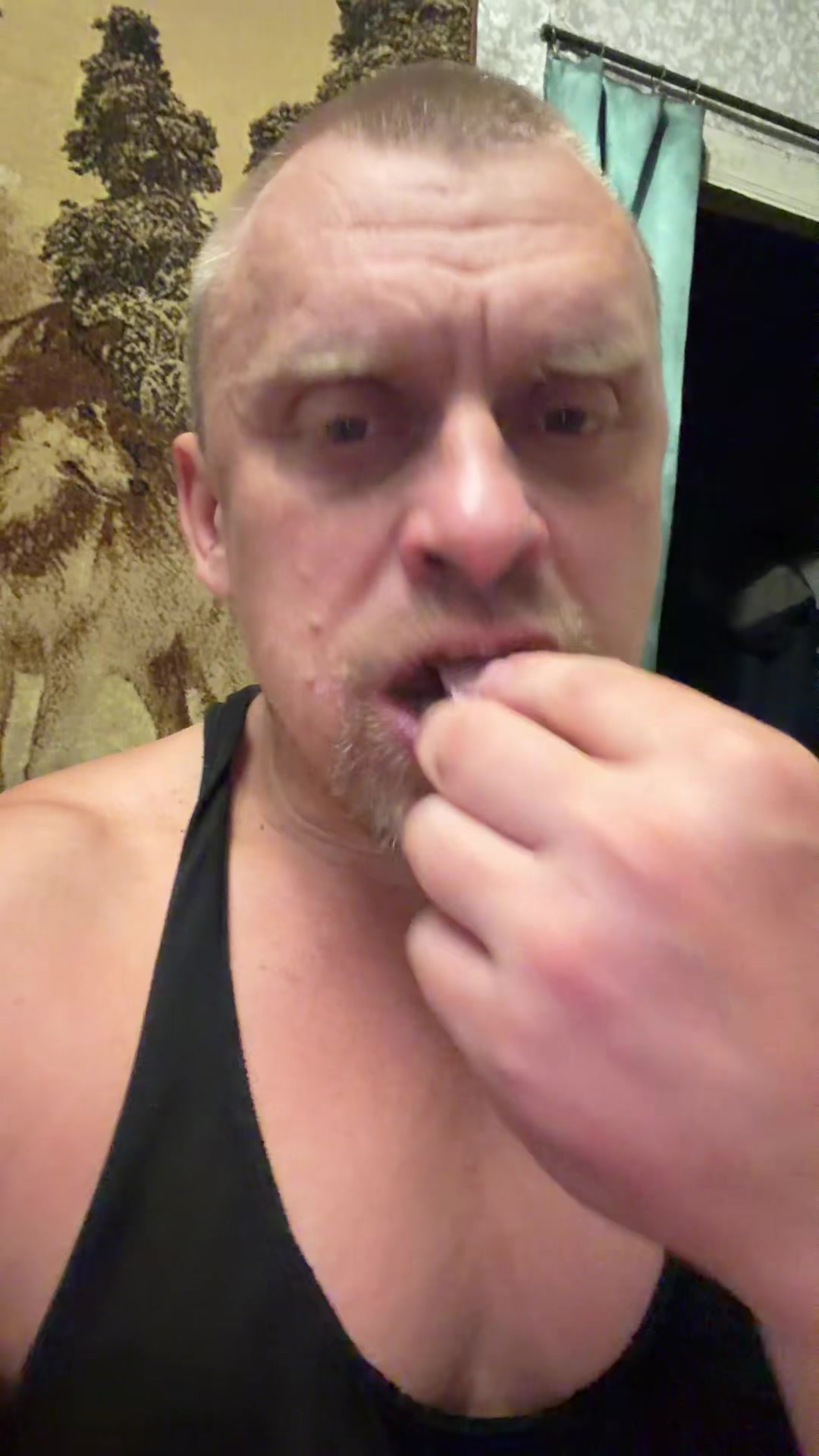 @yanis_piech