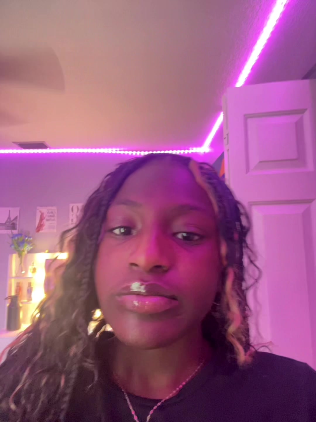 @𝓶𝔂𝓪 𝓼𝓱𝓪𝓷𝓮𝓵 💕
