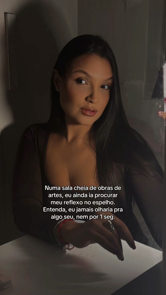 @Vict&oacute;ria Moura