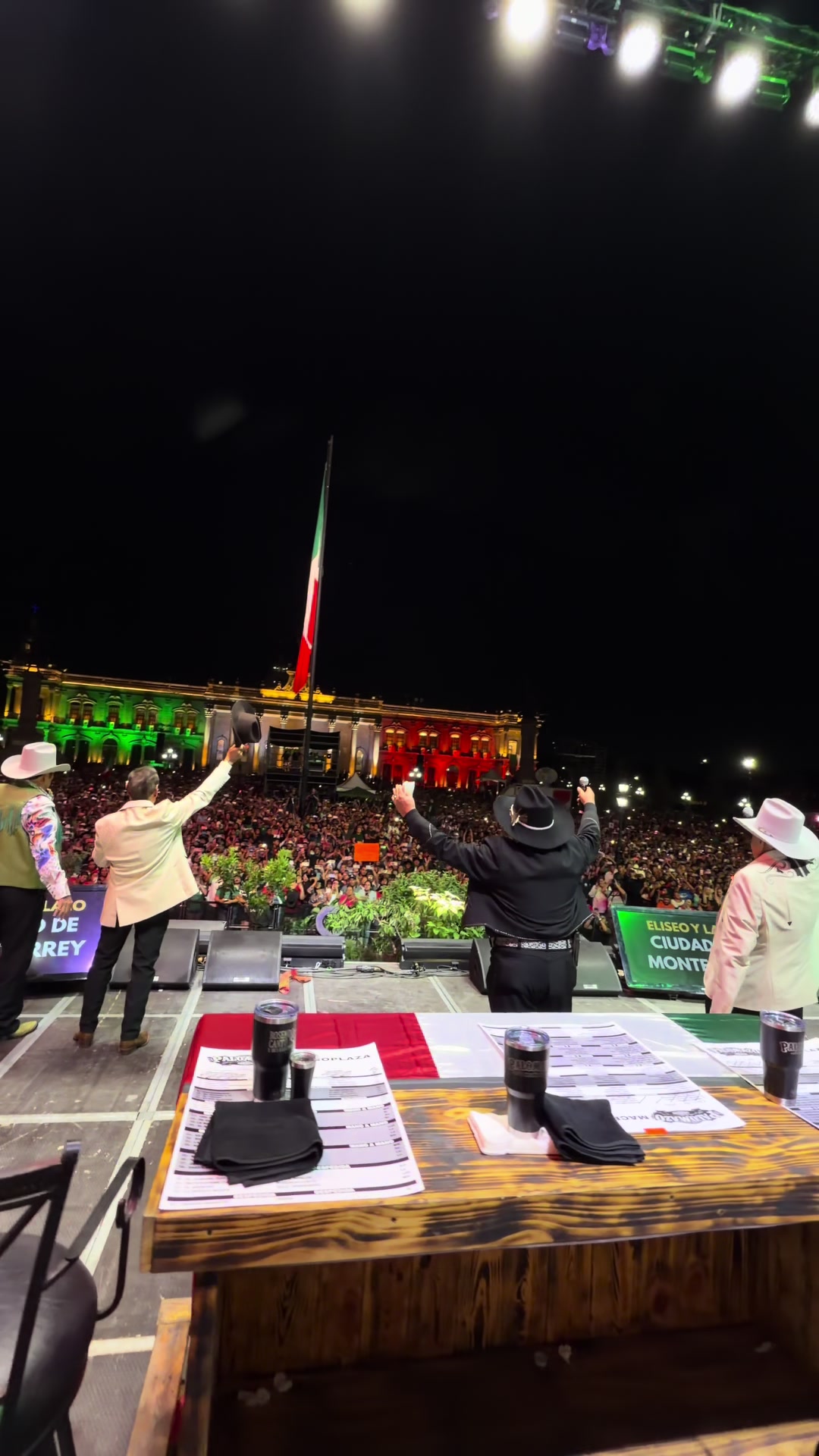 @Palomazo Norteño