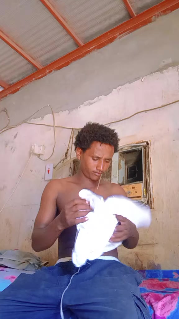 @ኣቹ        ኣቹ