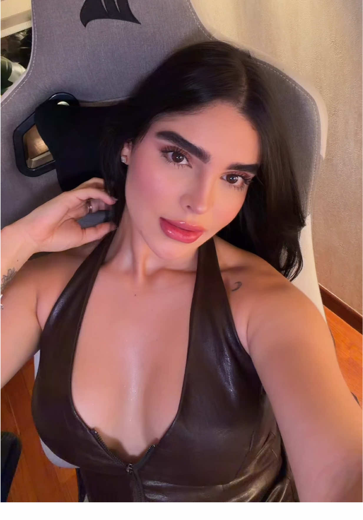 @SILVI👸🏻❤️🔥🦁