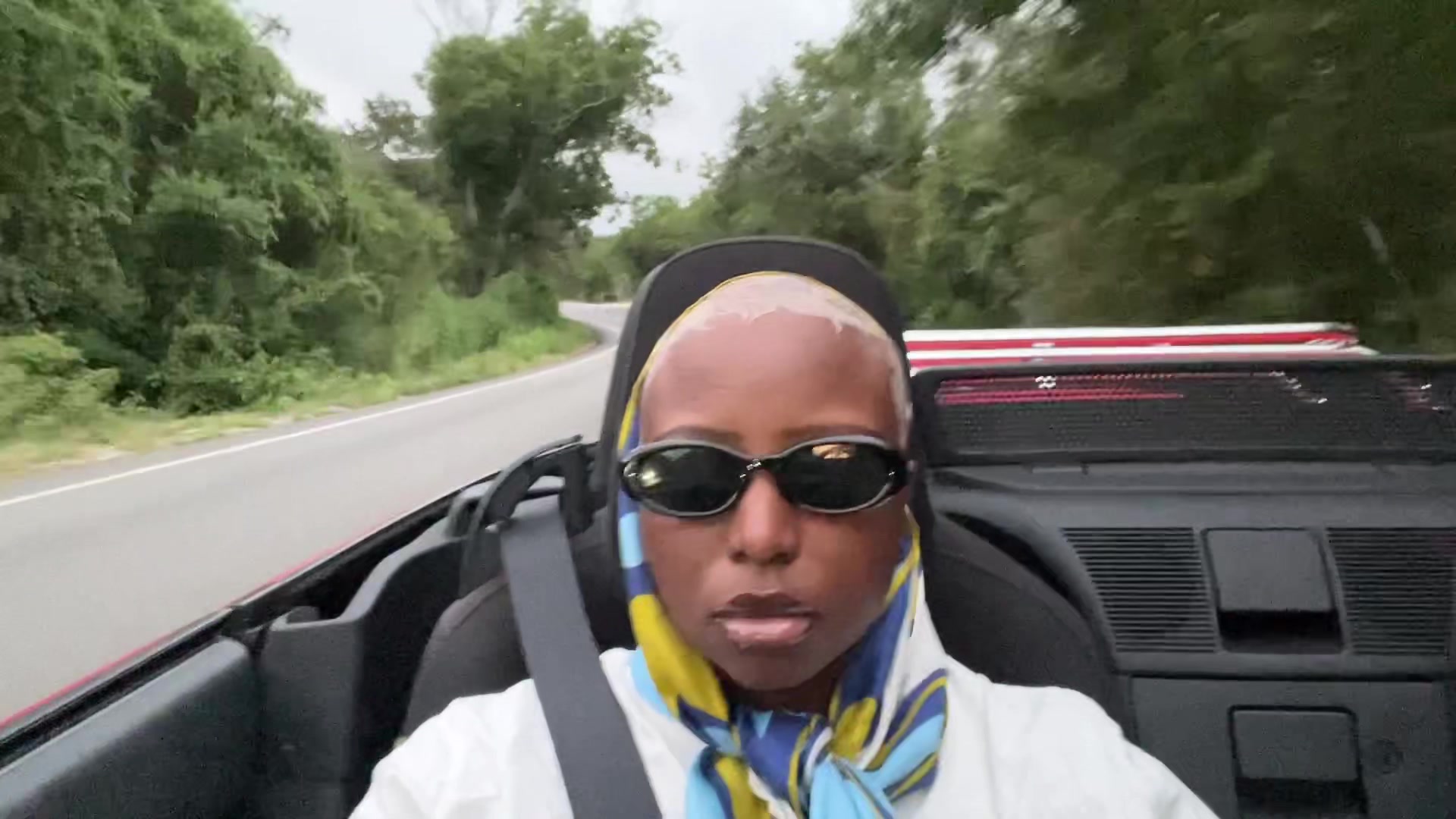 @girlinthedroptop🚗
