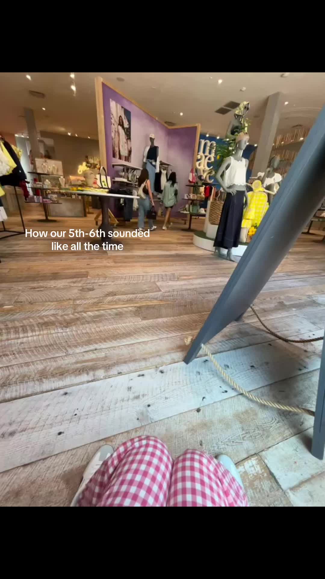 @￶