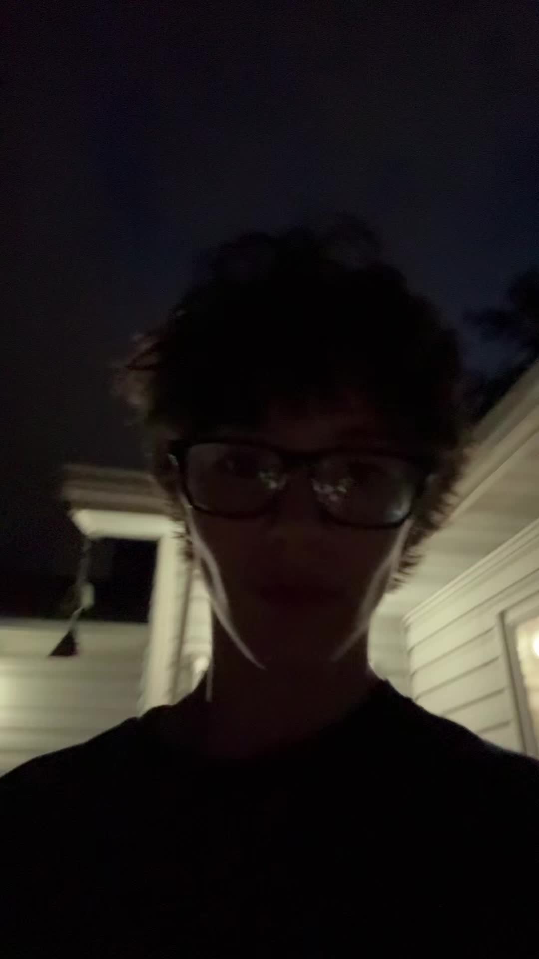 @nichecrin