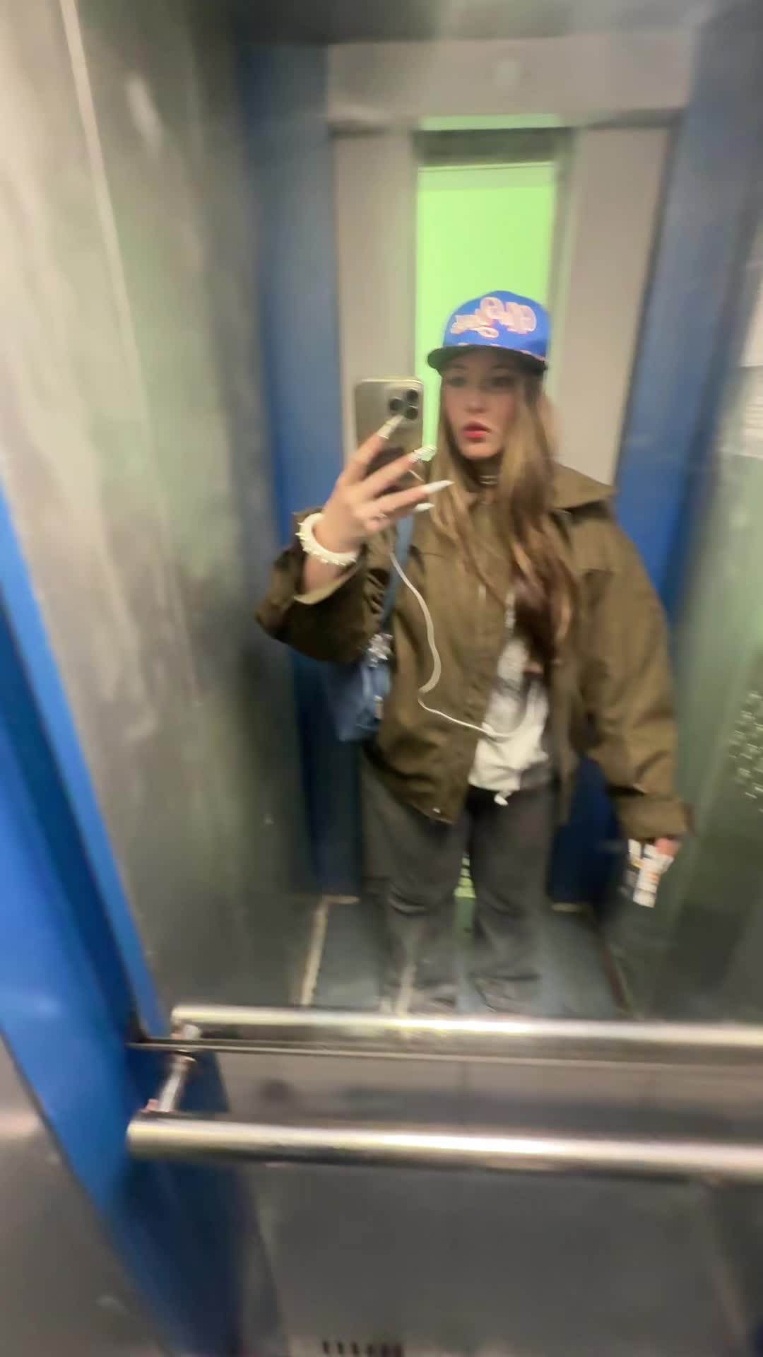 @sofasupchik