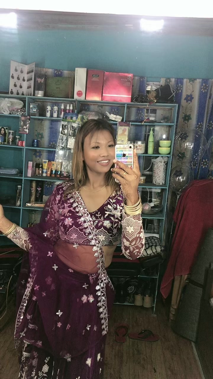 @मनिसा गुरुङ्ग