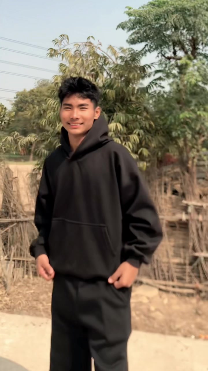@Kashmir tamang 