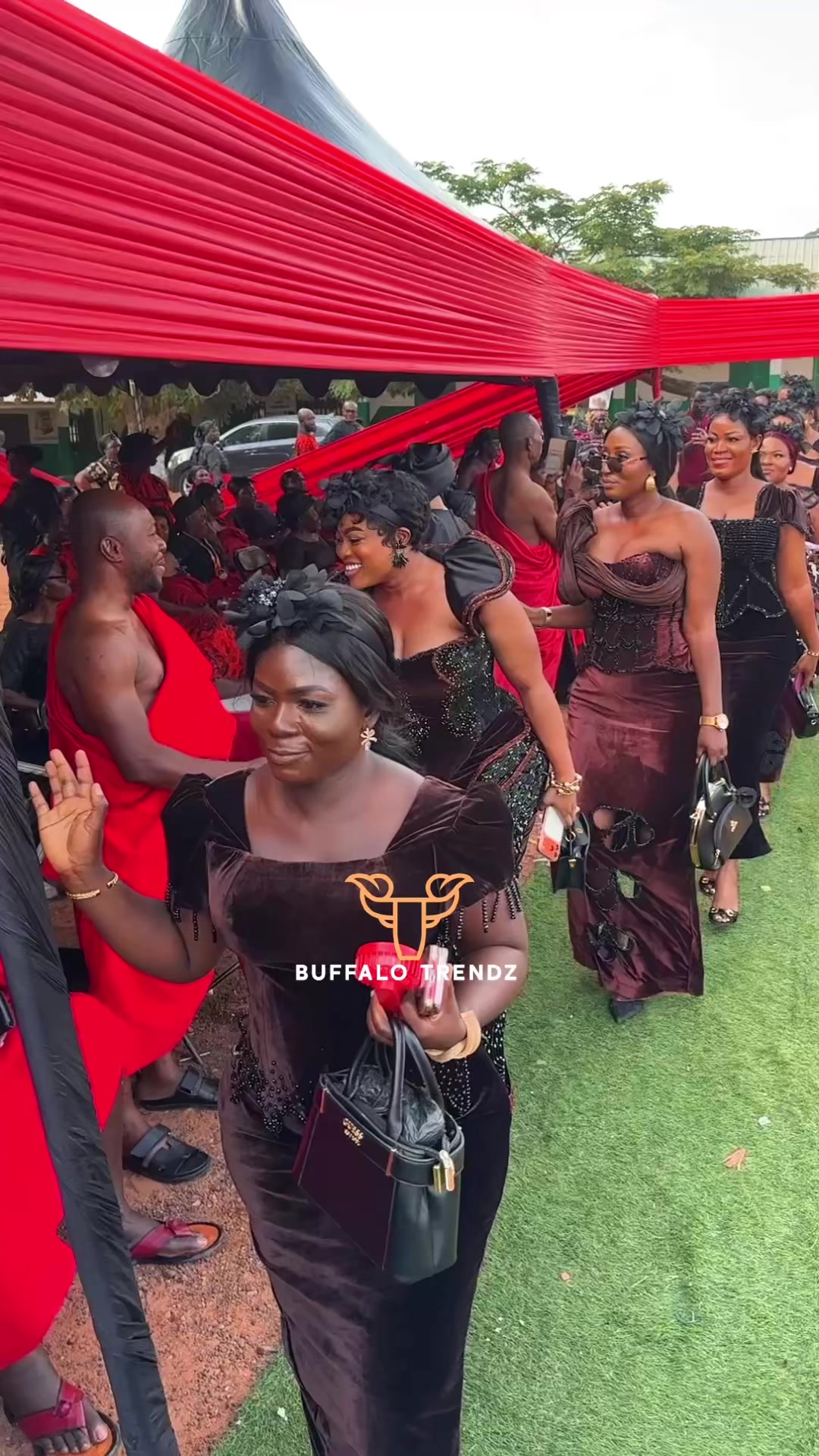 @BUFFALO TRENDZ 🧨