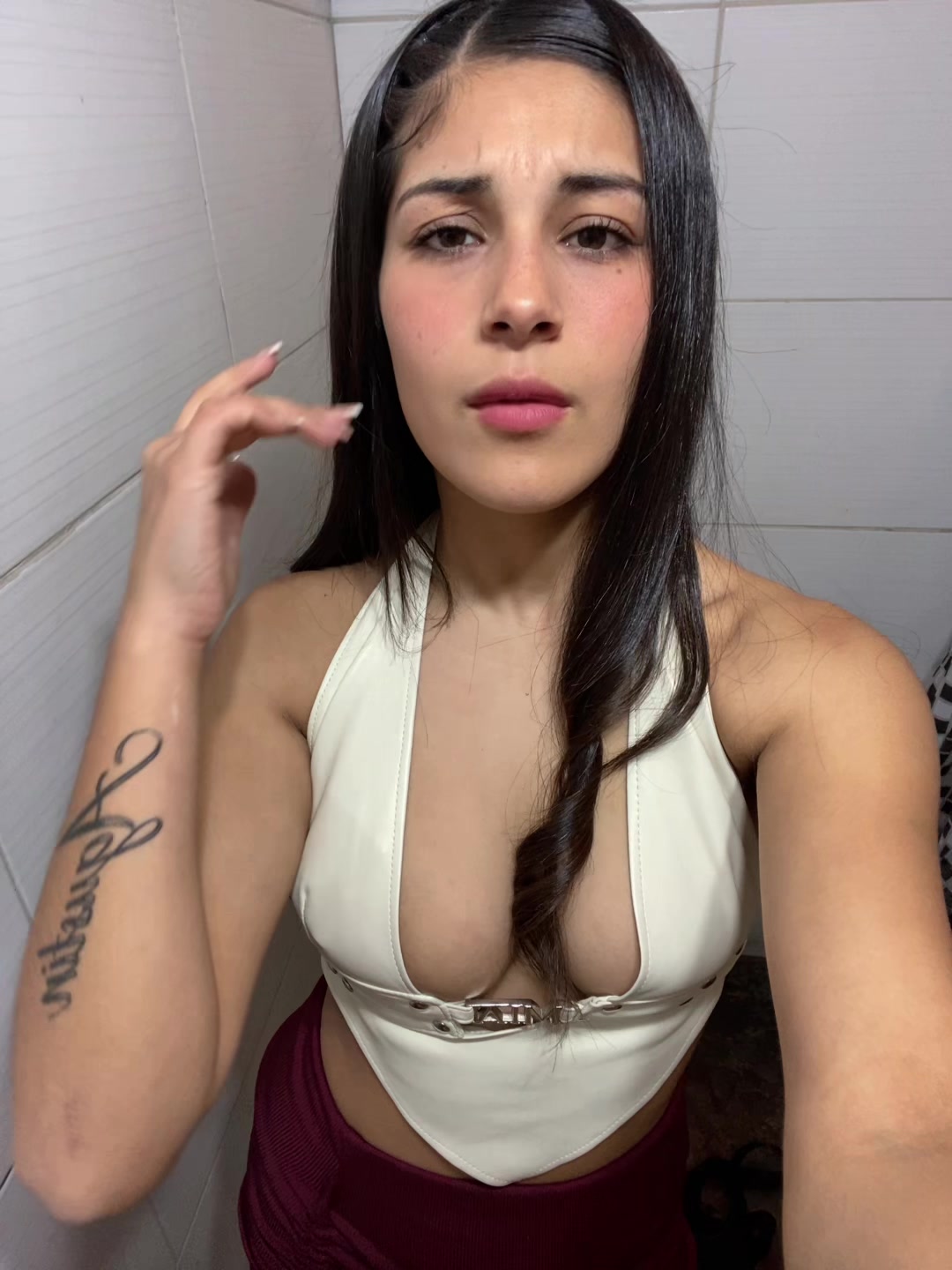 @𝑳𝒖𝒄𝒊𝒂 𝑴𝒂𝒄𝒂𝒓𝒆𝒏𝒂😘