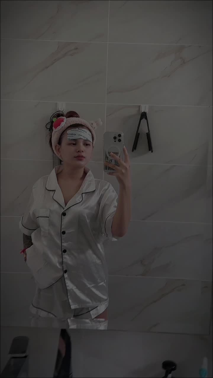 @丽莎 在金边🥲🙂