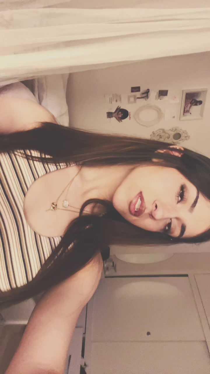 @𝒦