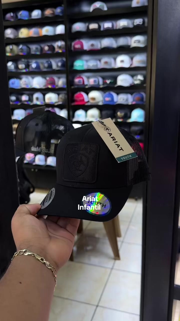 @STYLISH.CAPS