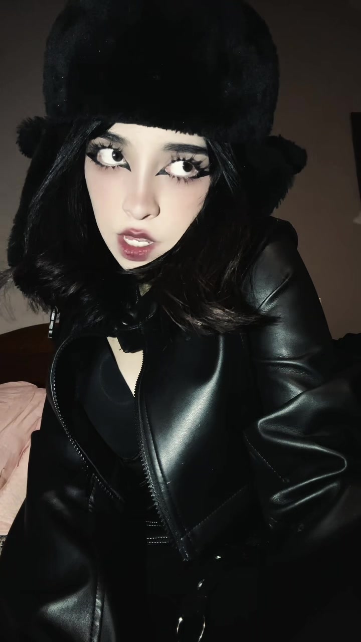 @🦇𝕯𝖆𝖓𝖆𝖊🦇