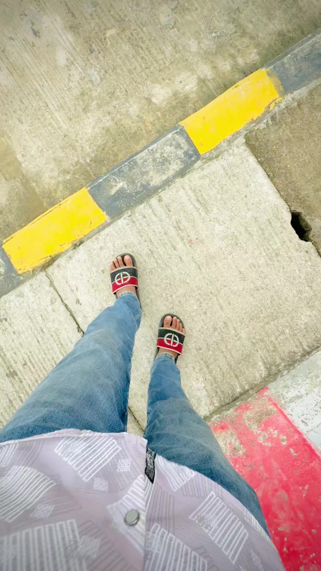 @ 𝙉𝘼𝙁𝙄𝙎 