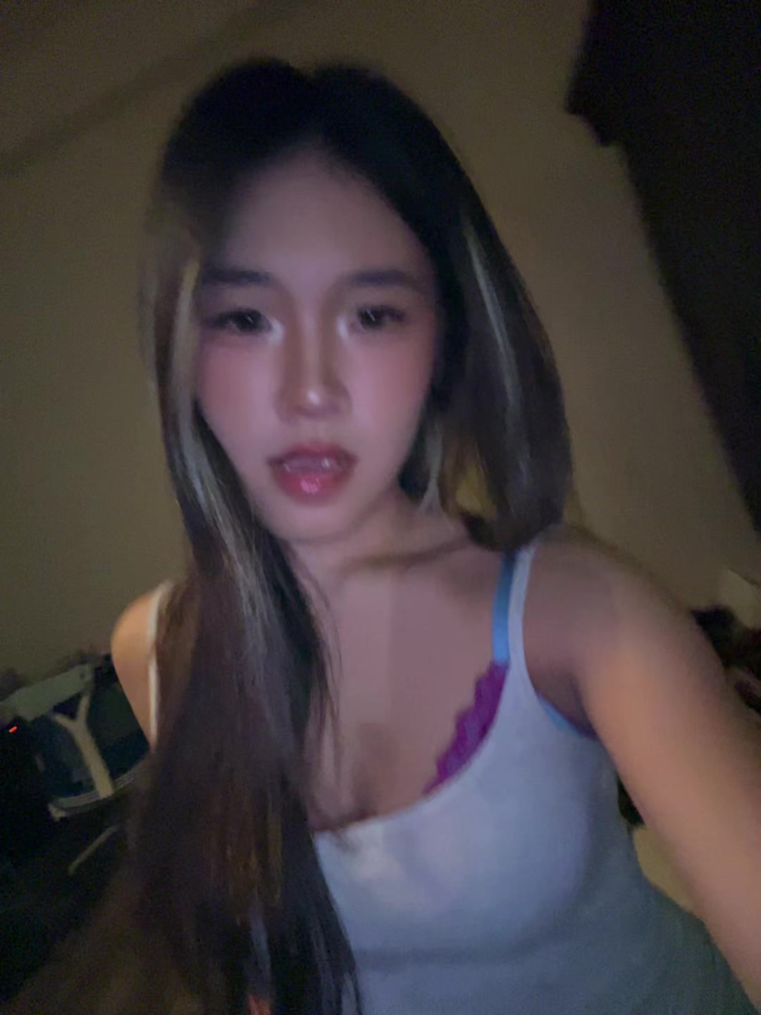 @y1iie