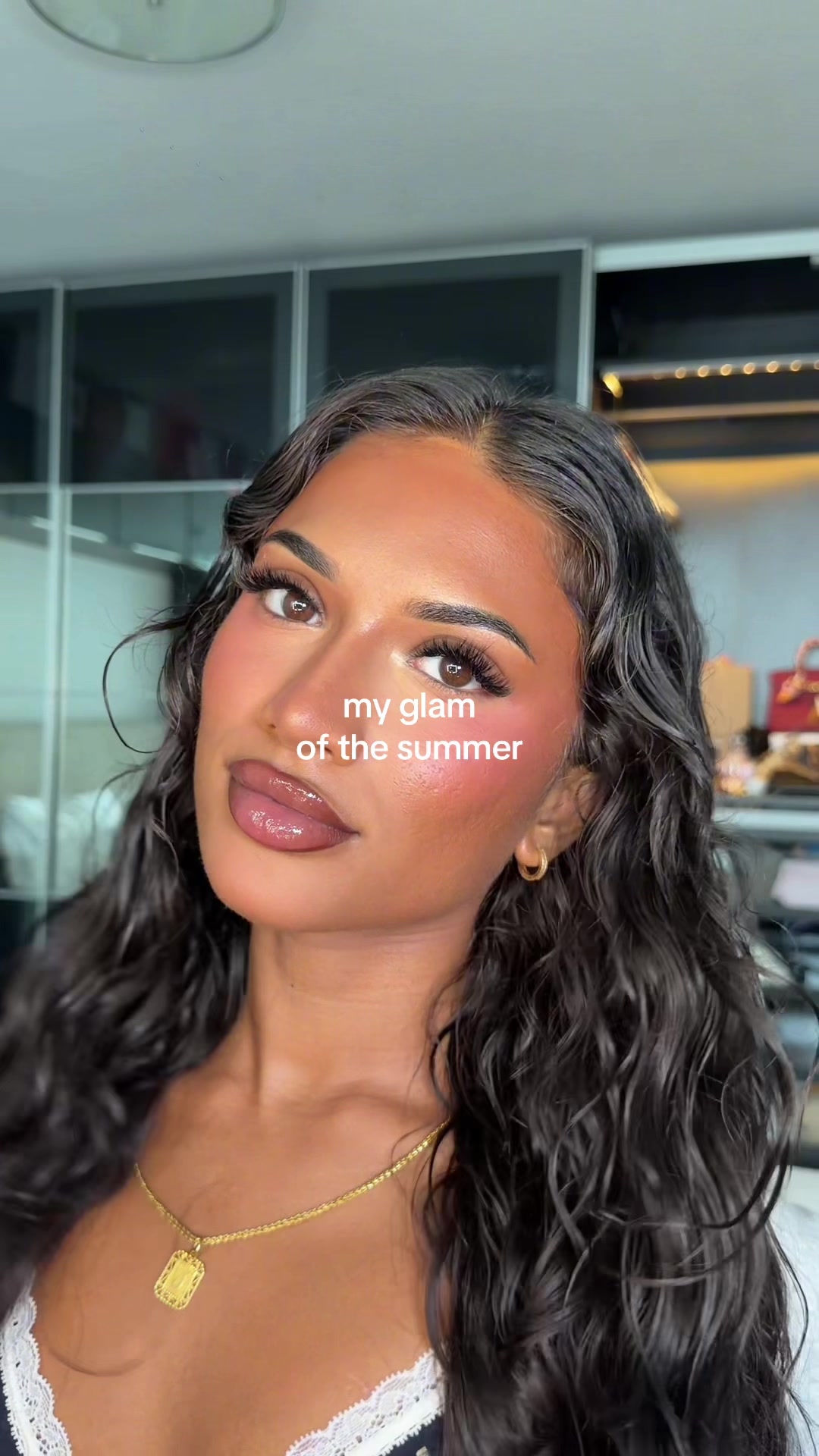 @𝒥