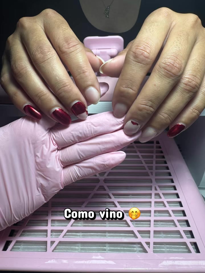 @GiMe AiLen Nails 💙💛💙💅🏻💋
