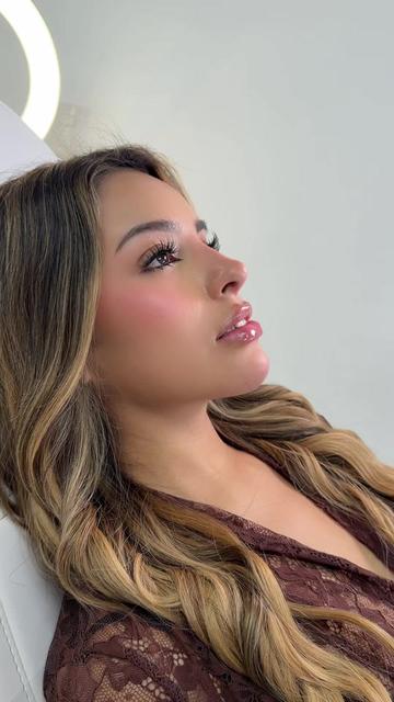 @nellamakeup__
