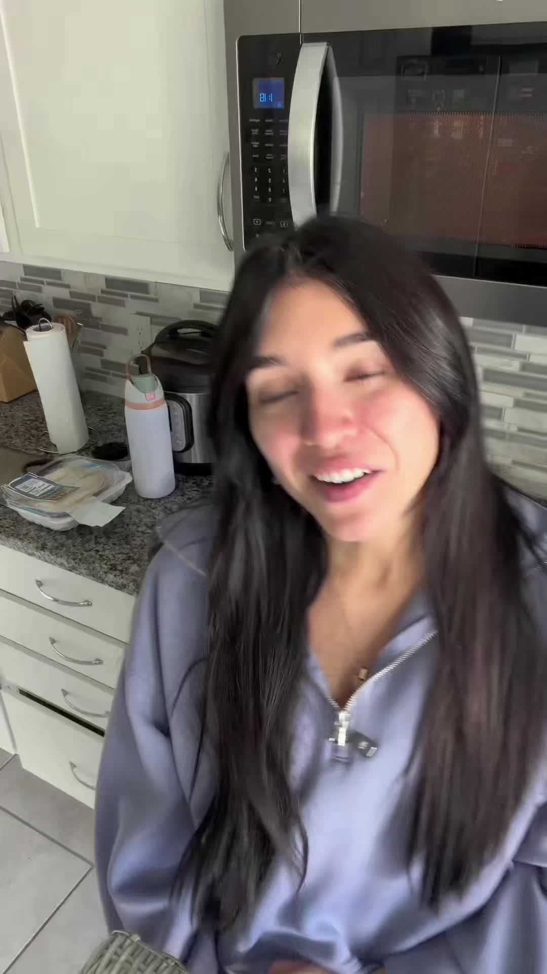 @Valeria