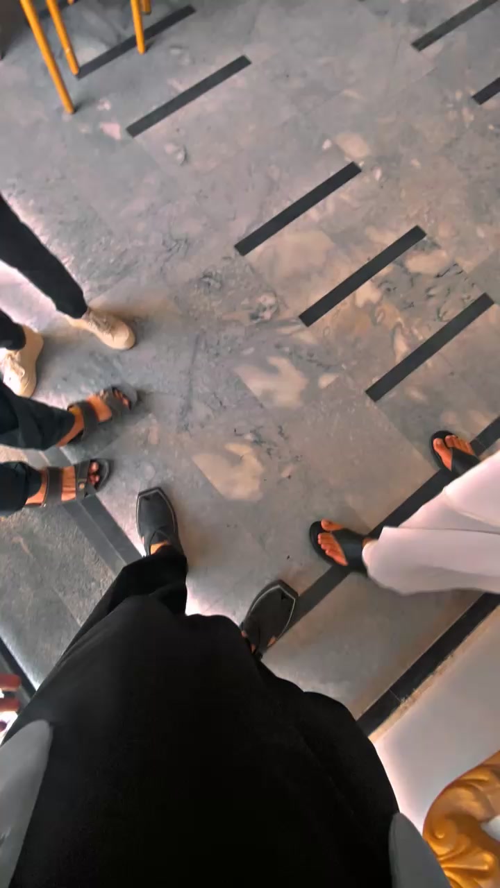 @ʟɪꜰᴇ_ᴏꜰ_ꜱʜᴀᴍɪɪ🥂🚩
