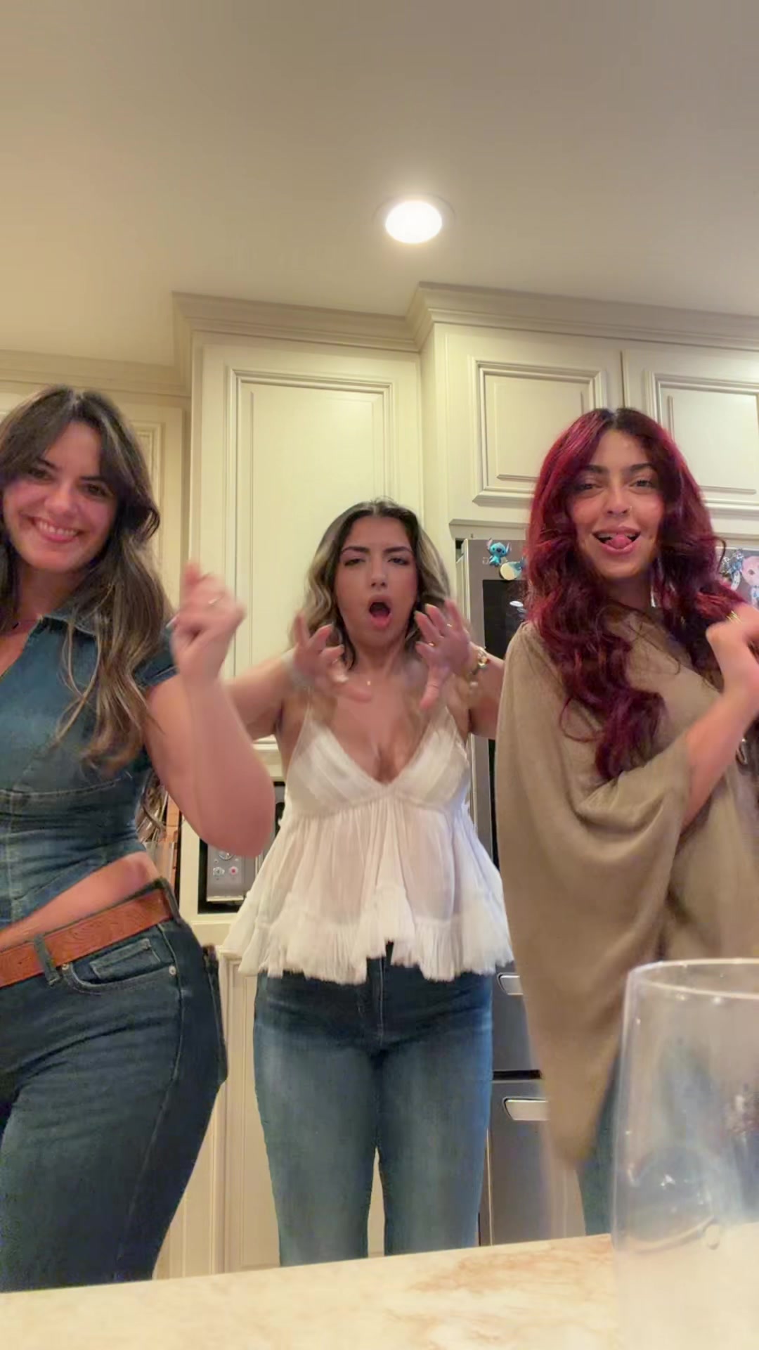 @Nikki