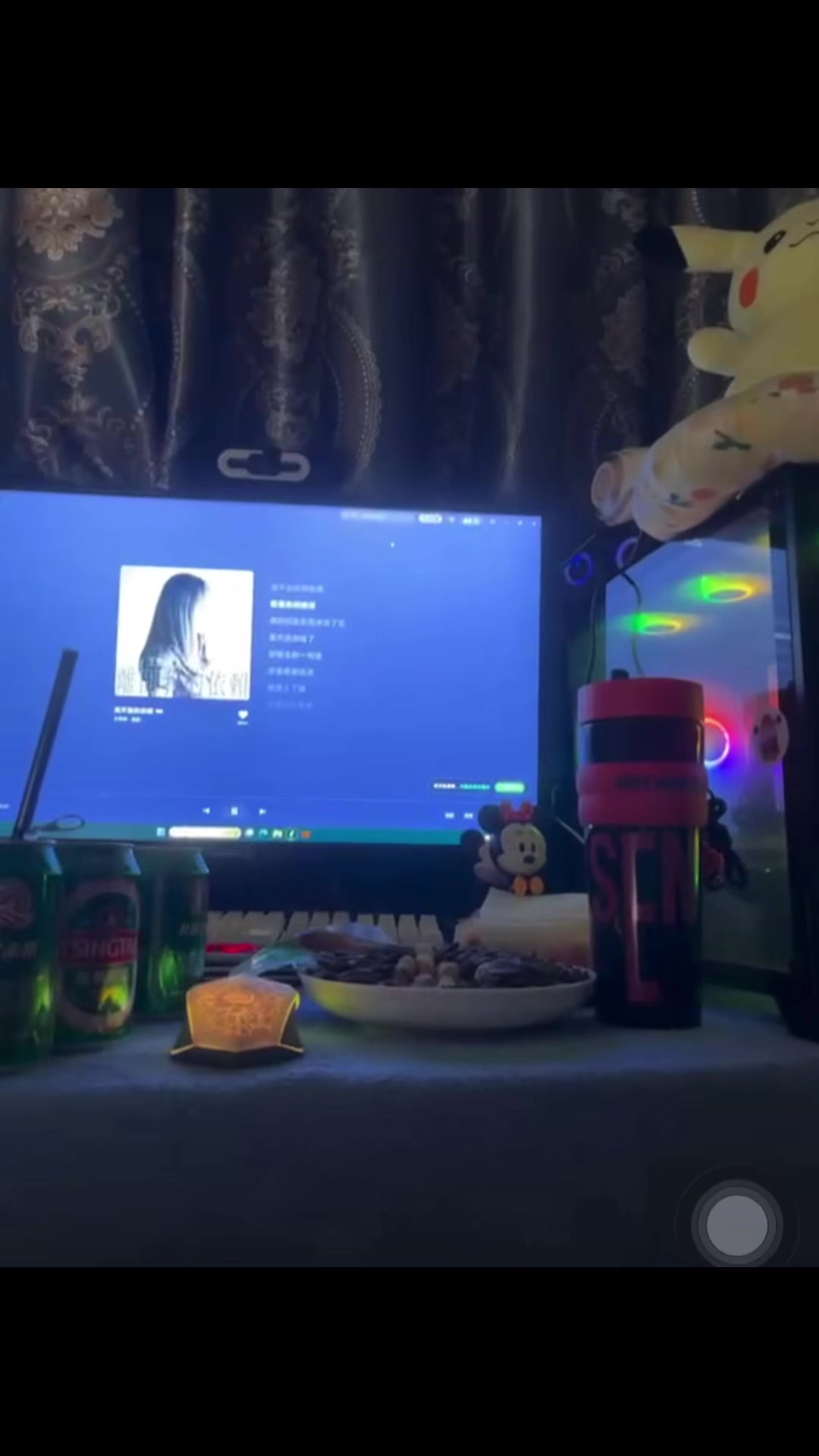 @ລານີນ້ອຍ.ມະຍຸມະຍະ