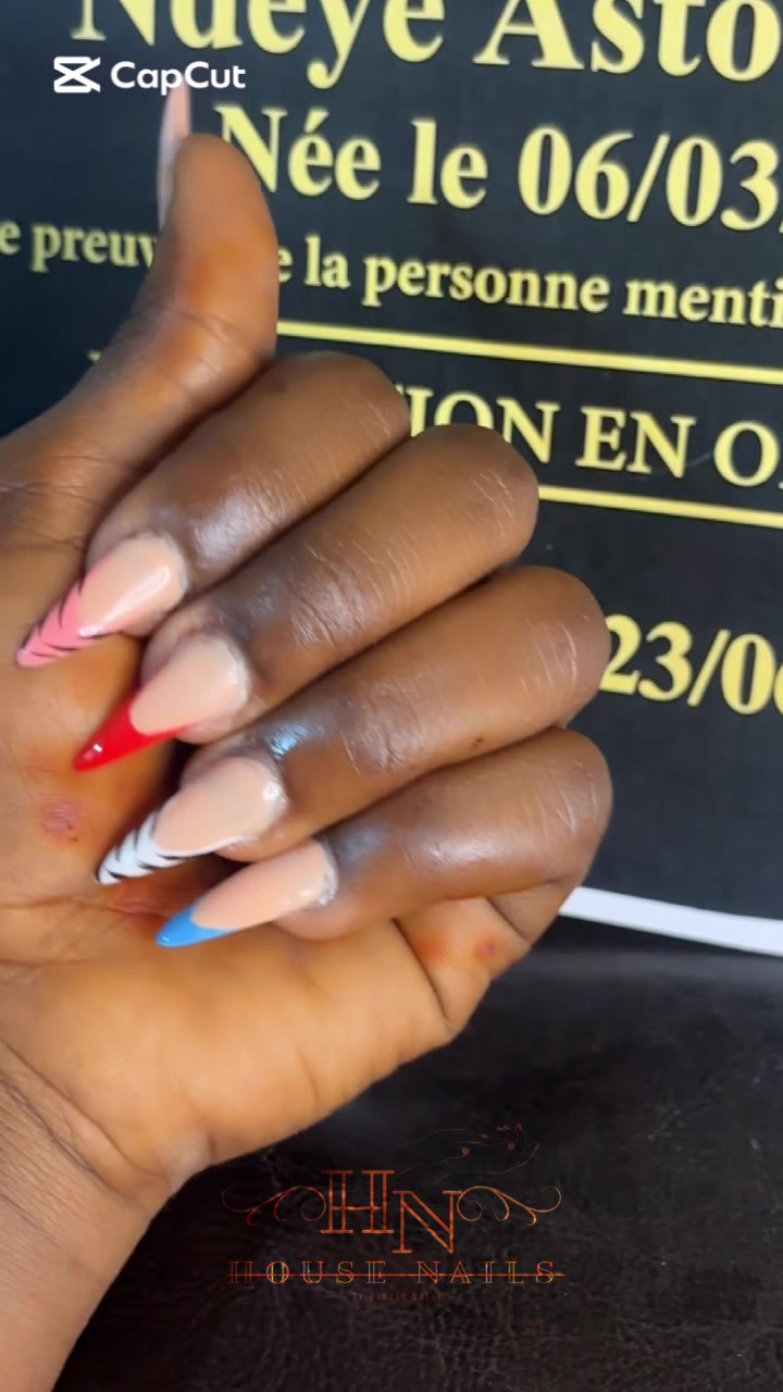 @Hous Nails by Bousso Bally💅🌸