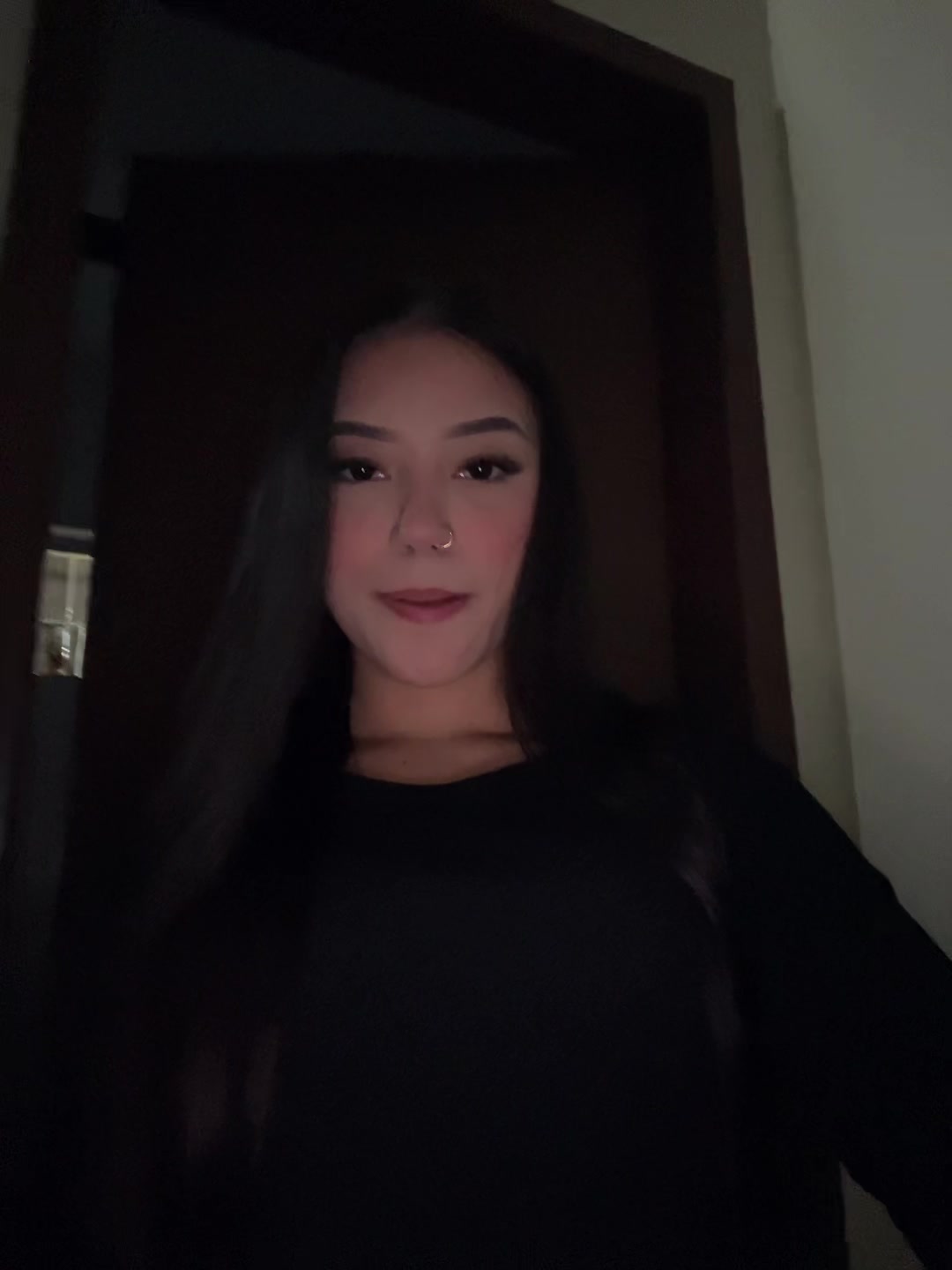 @𝓜𝓐𝓡𝓨 𝓥.