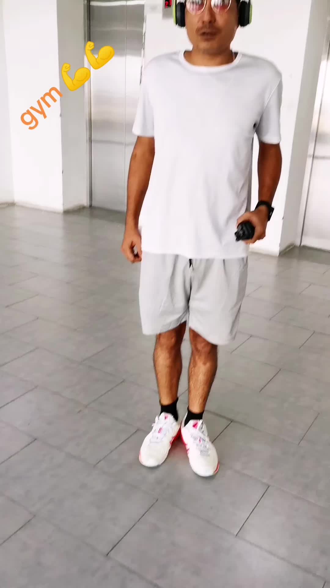 @lucky singh सुदुरपच्शिम रोयल