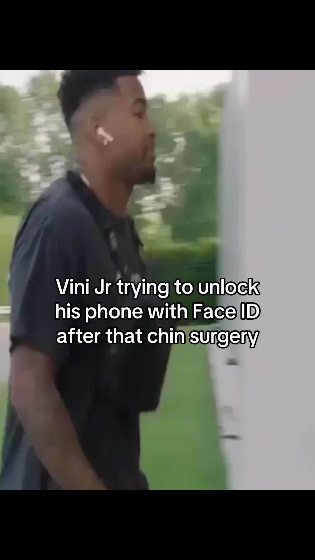 @Bron