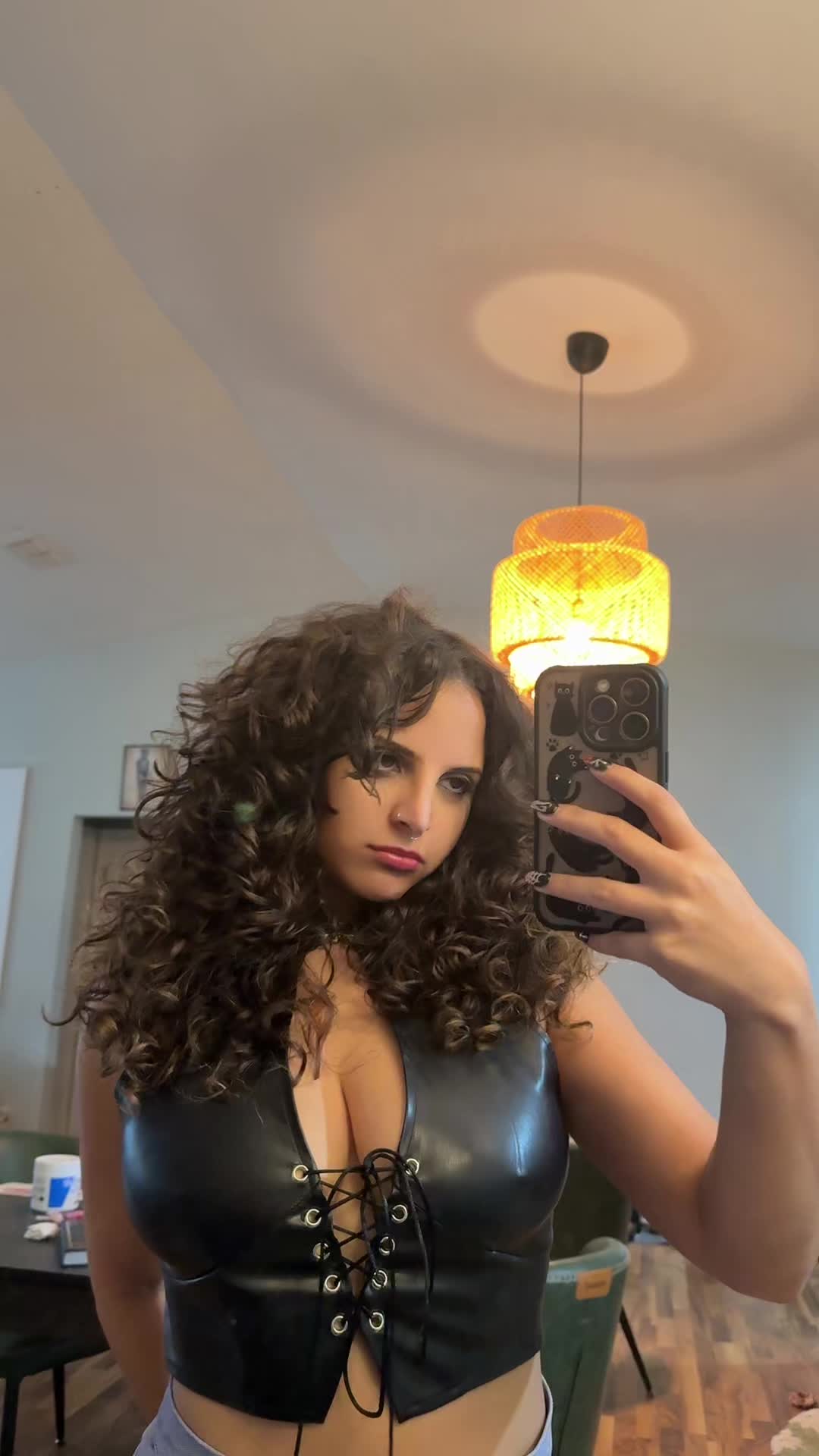 @talias_place