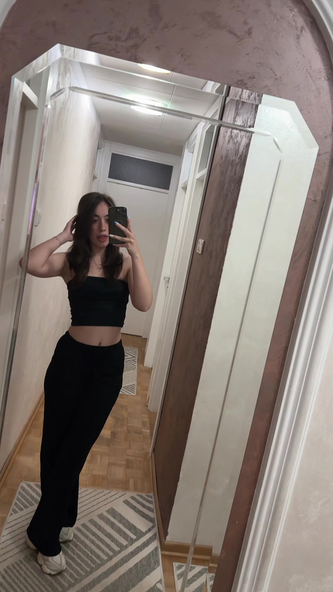 @Миона