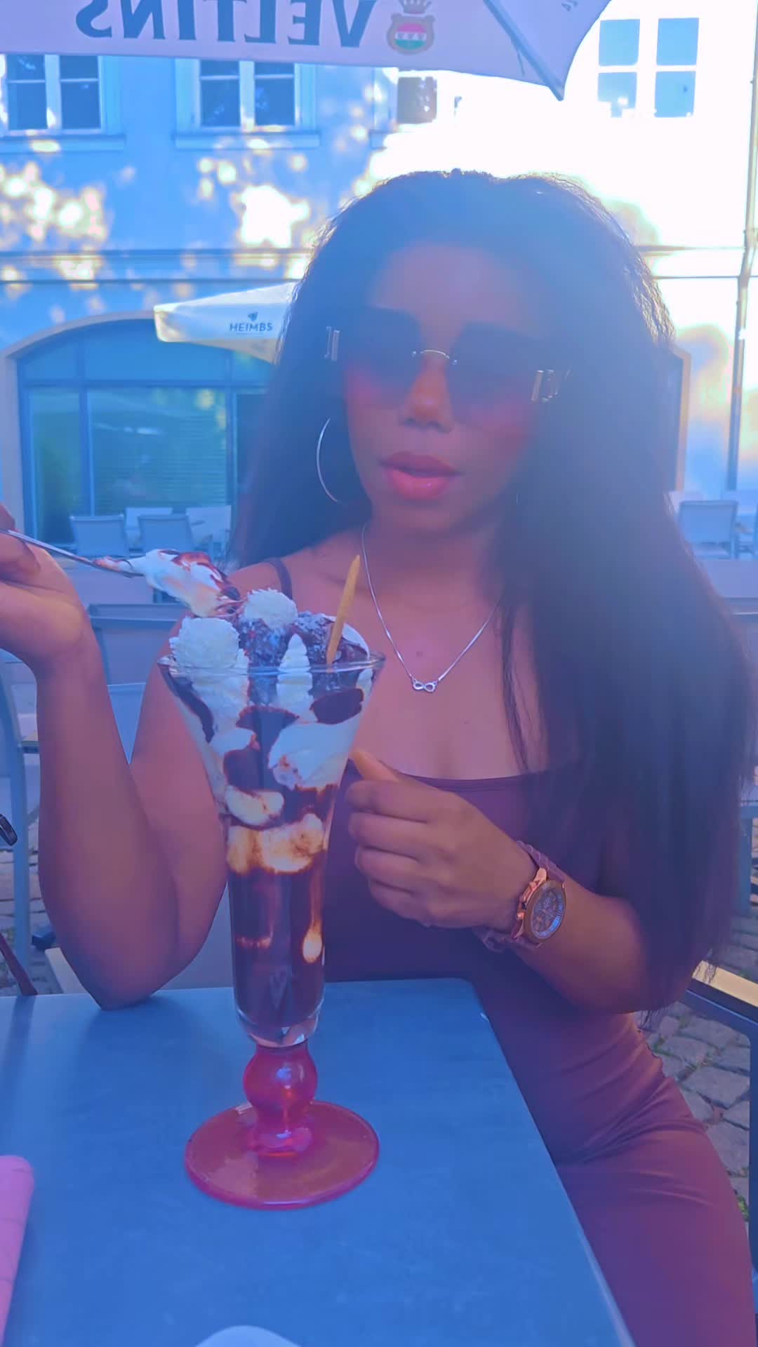 @Lisah🇿🇼🇩🇪