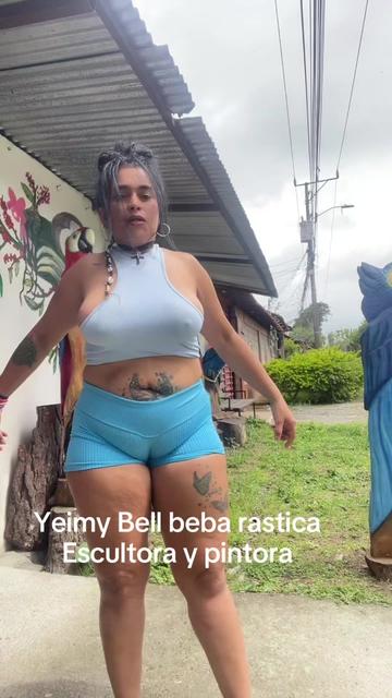 @Yeimy Bell beba rastica 42