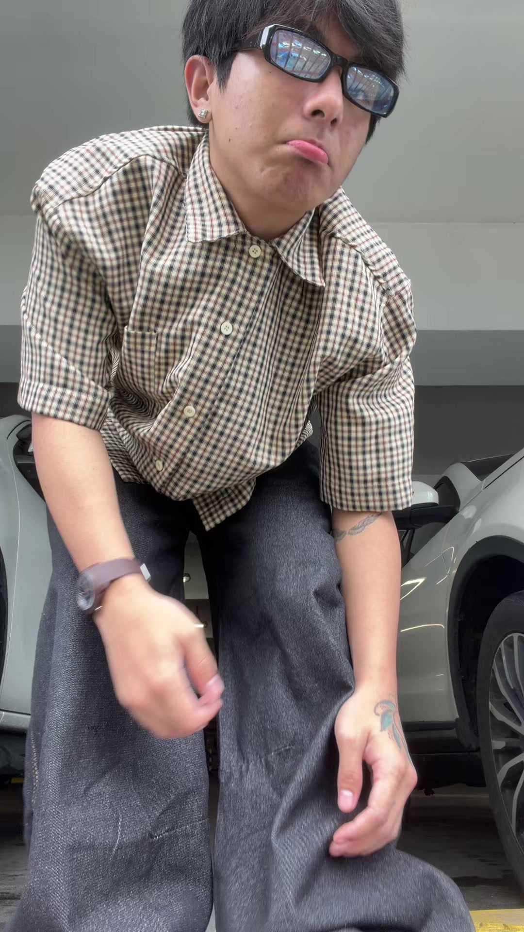 @H