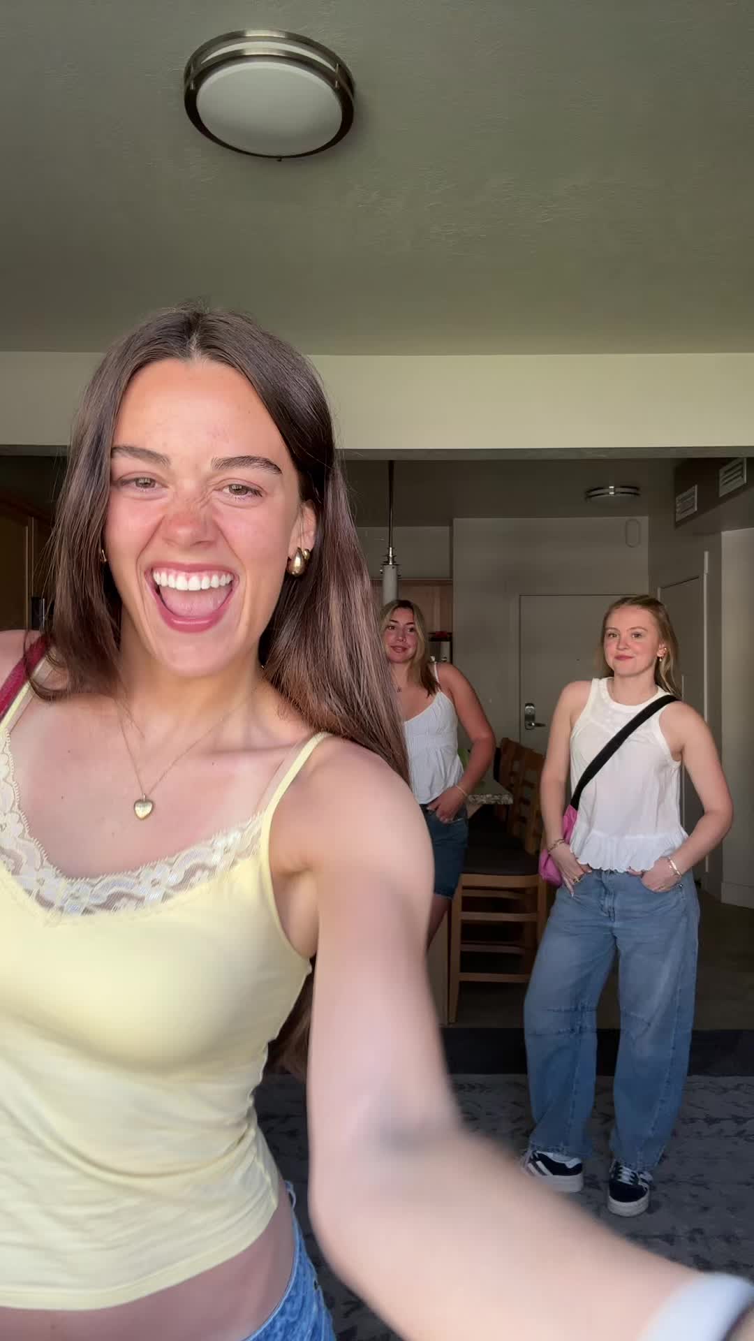 @Brookee