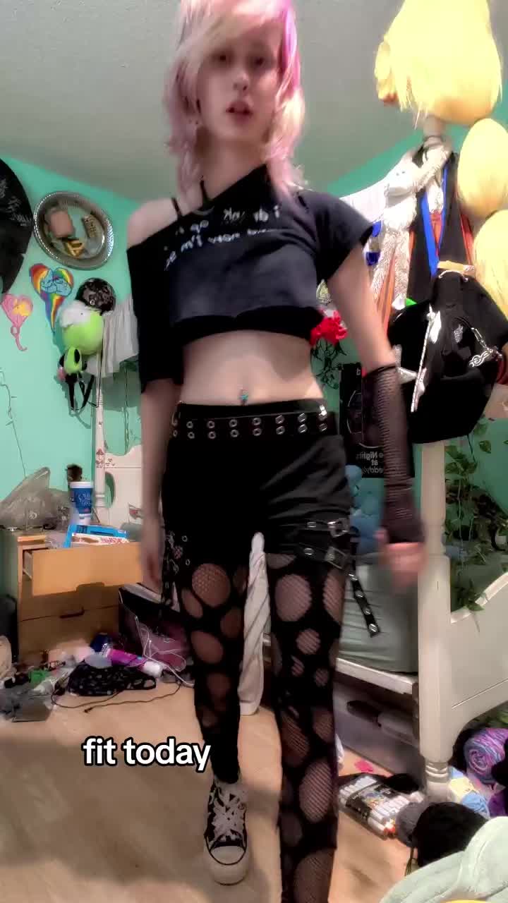 @🪷🍄⦻Charlie⦻🍄🪷