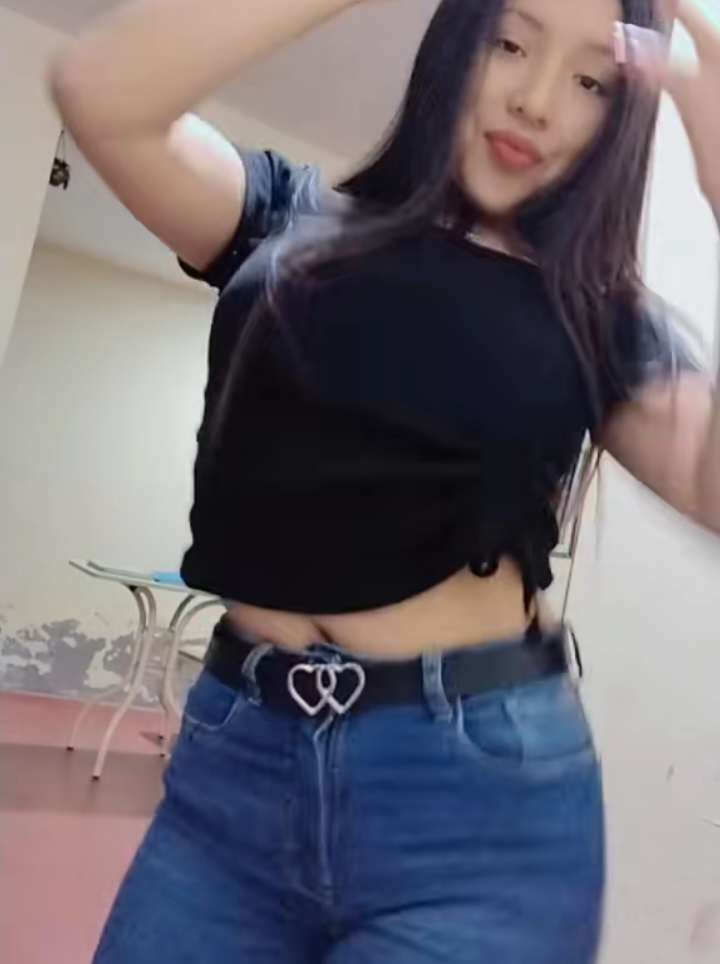 @Yåňëly
