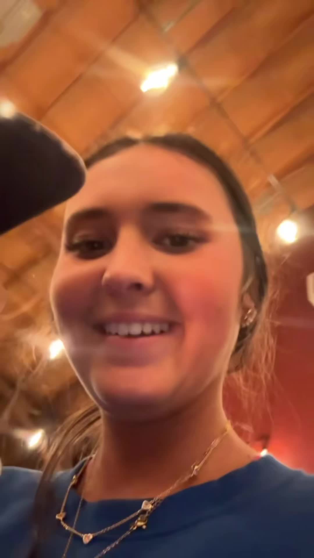 @andiii