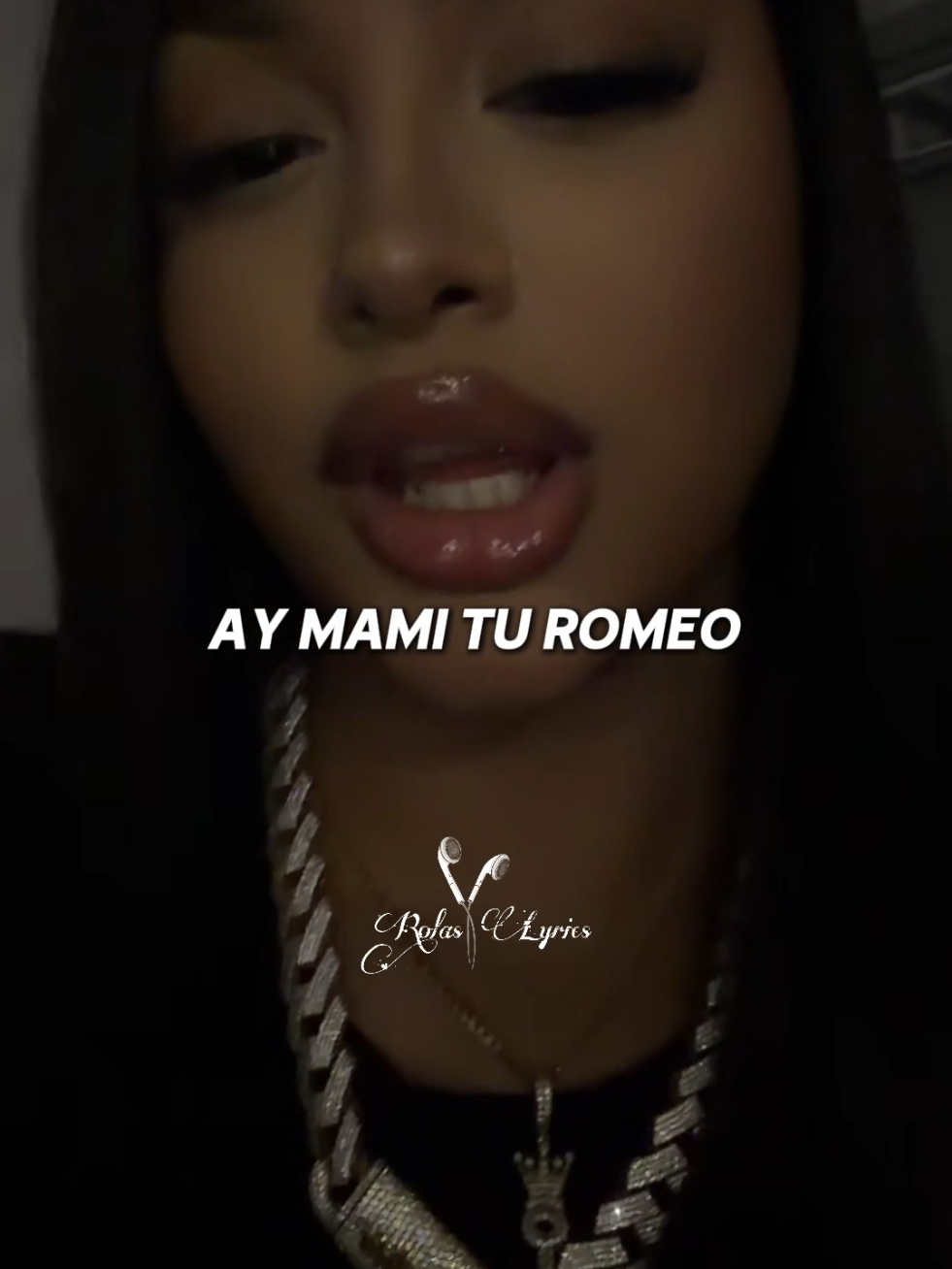 @🎧𝗥𝗼𝗹𝗮𝘀 𝗹𝘆𝗿𝗶𝗰𝘀🎧