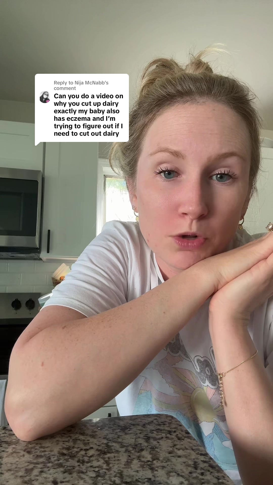 @Emily 🌸 Mom &bull; Wife &bull; Girl ✨