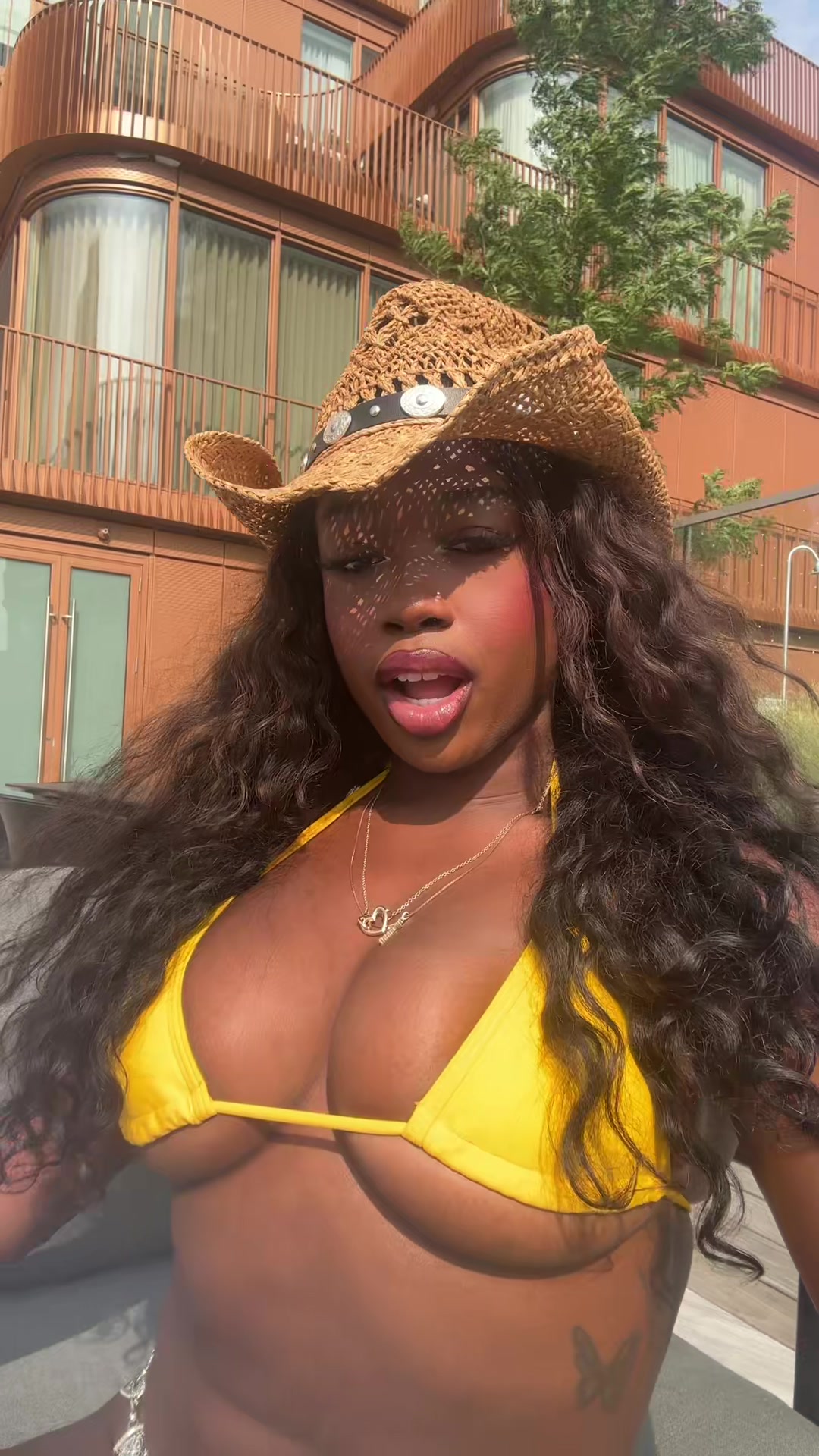 @GenerationNai