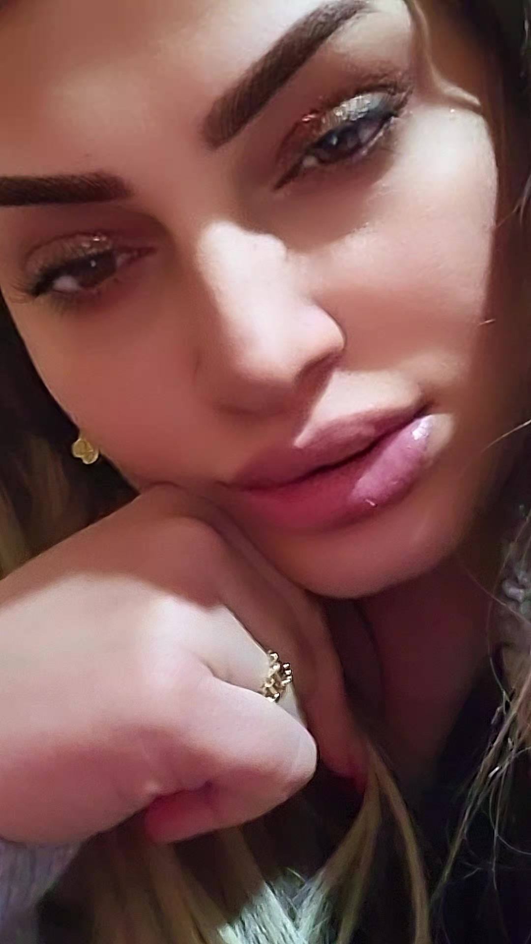 @leyla777