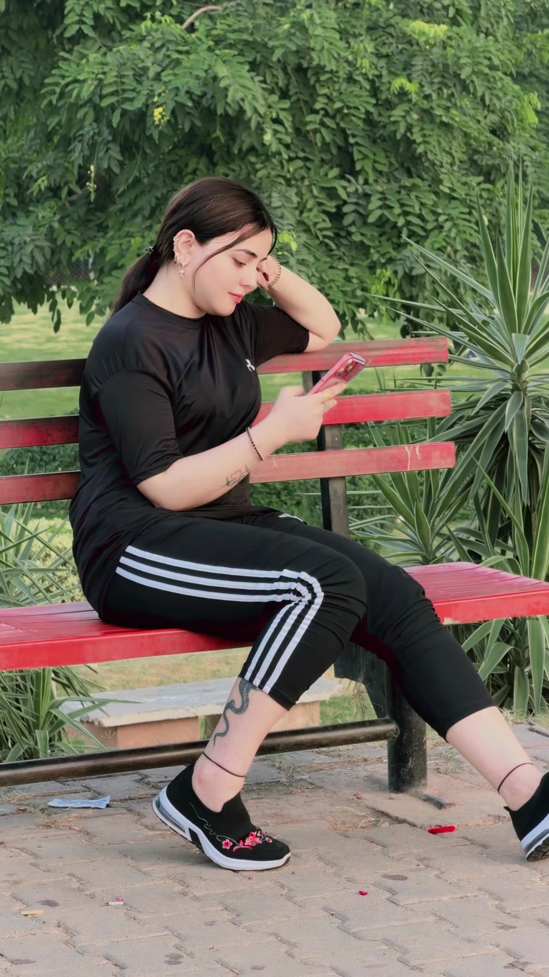 @🦋ROopa Naaz🦋