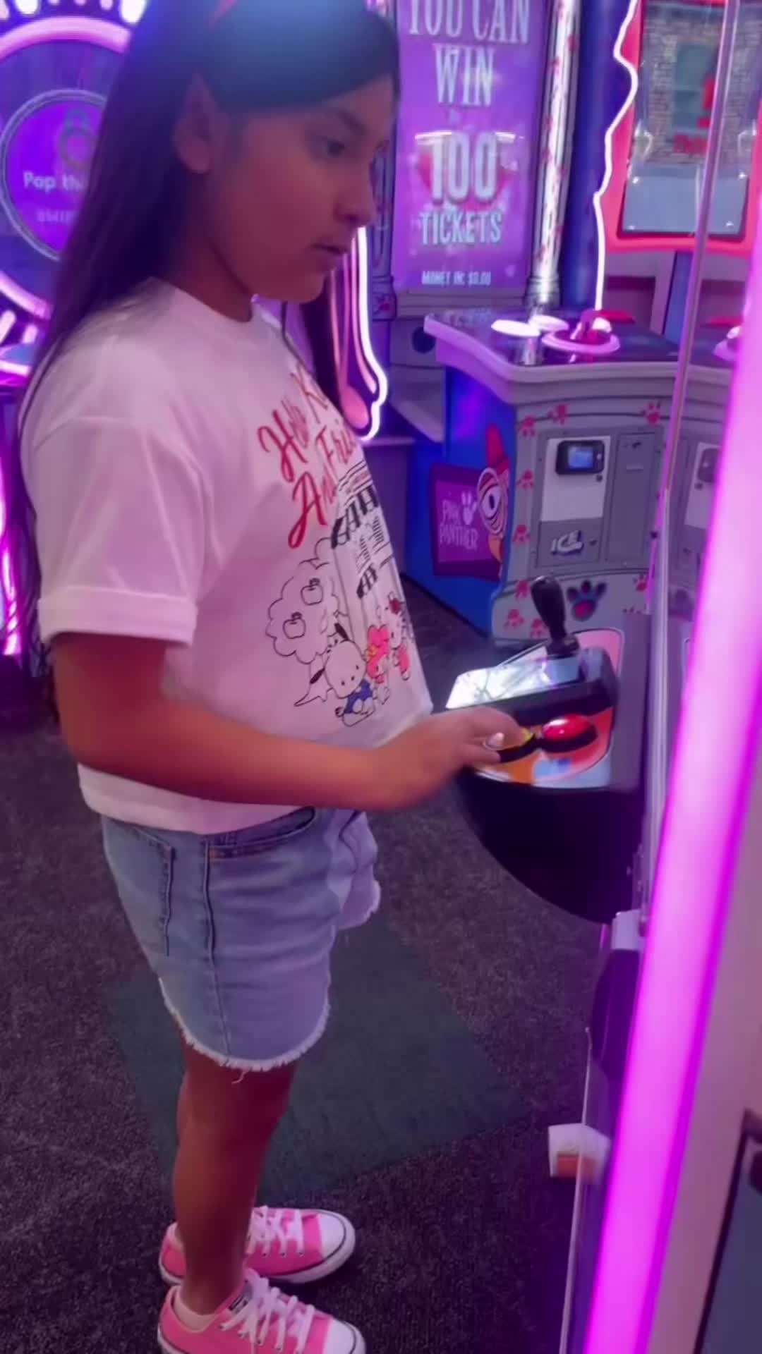 @🌹 𝓢𝓱𝓸𝓻𝓽𝔂 🌹