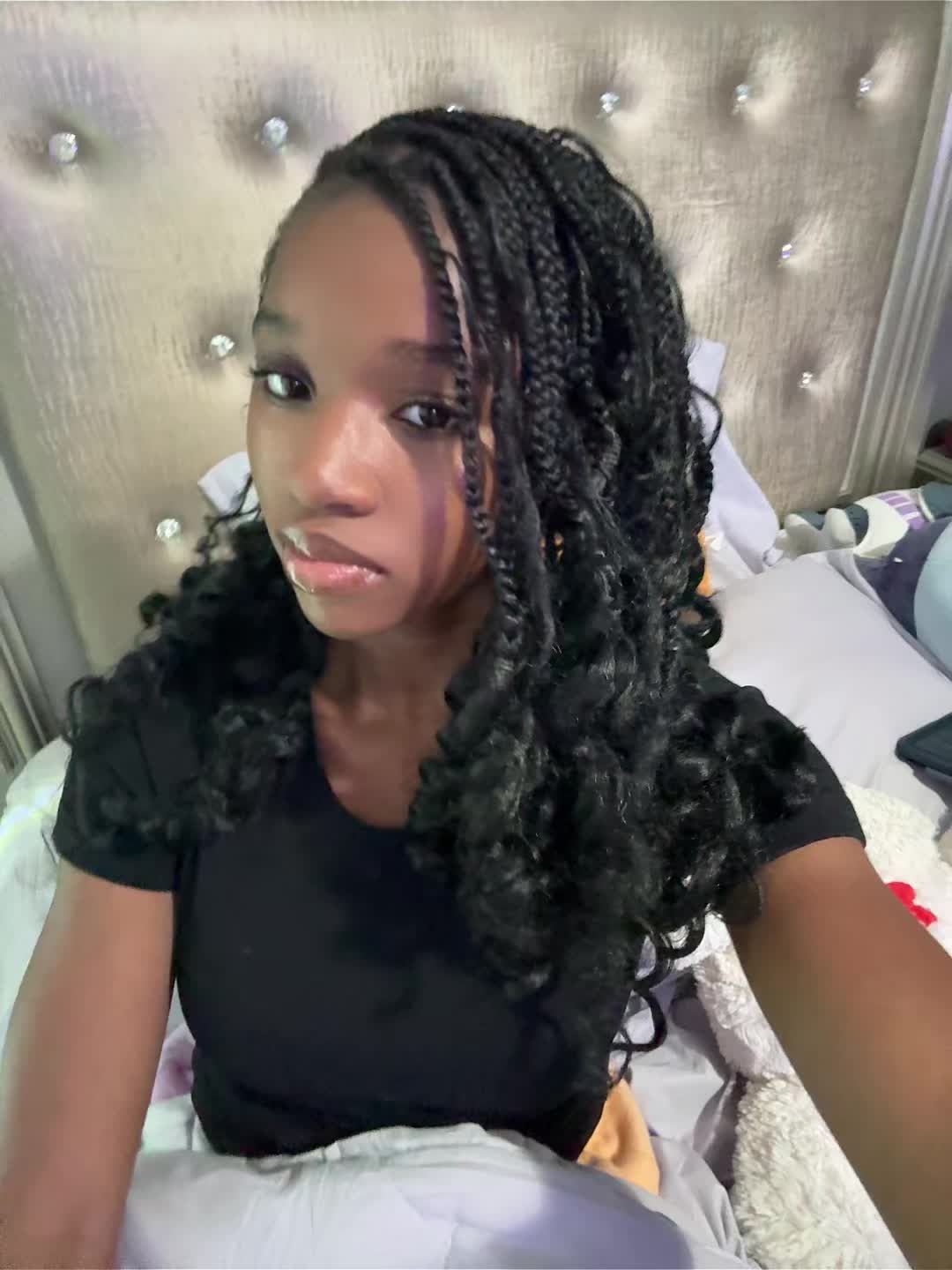 @outofitall21